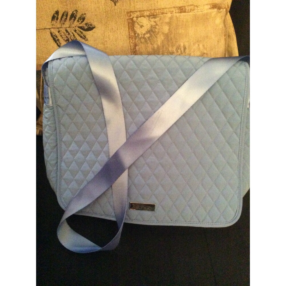 INVENTORY REDUCTION SALE. Vera Bradley Messenger Bag New w/Tag NB
